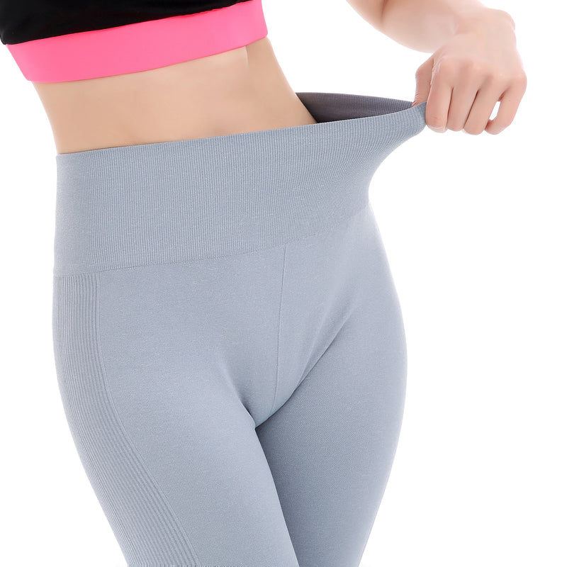 Junior/Petite Women's Seamless Leggings